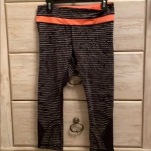 Lululemon crop leggings